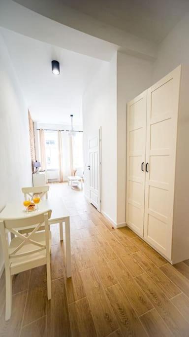 Stylish Apartment In Warszawa Zewnętrze zdjęcie