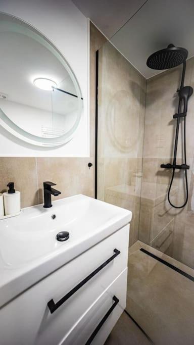Stylish Apartment In Warszawa Zewnętrze zdjęcie