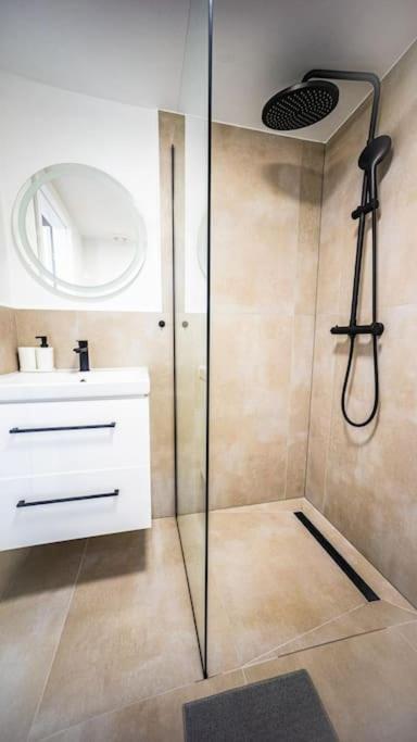 Stylish Apartment In Warszawa Zewnętrze zdjęcie