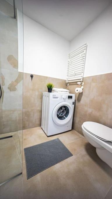Stylish Apartment In Warszawa Zewnętrze zdjęcie